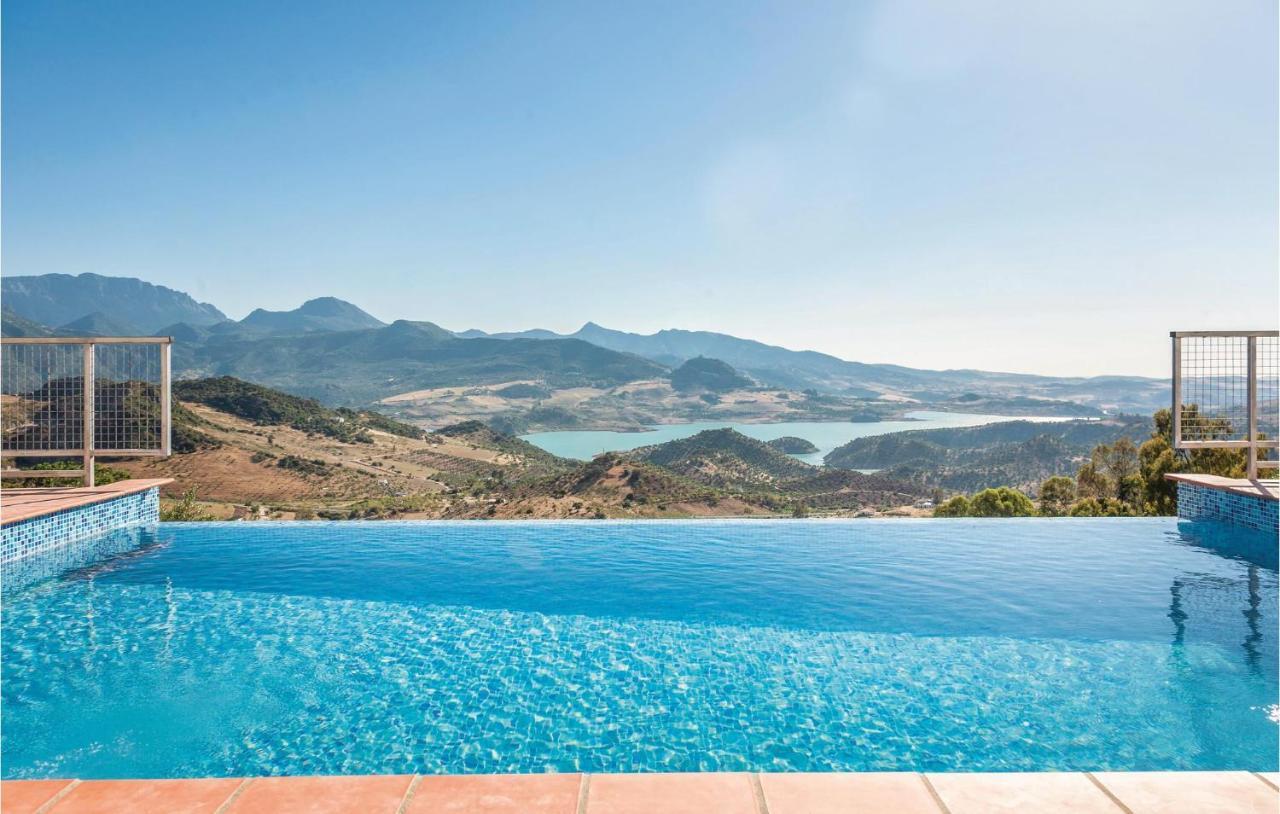 Awesome Home In Cadiz With Swimming Pool El Gastor Zewnętrze zdjęcie